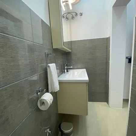 Viridian Three Accommodation, 2 Apartament Valjevo