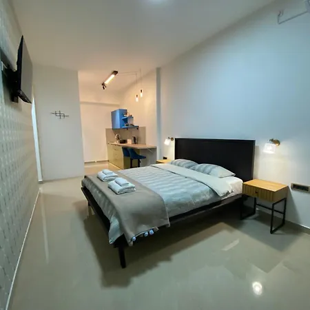 Viridian Three Accommodation, 2 *